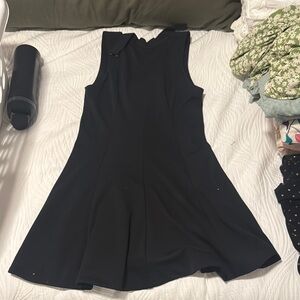 Elegant Black Sleeveless Dress